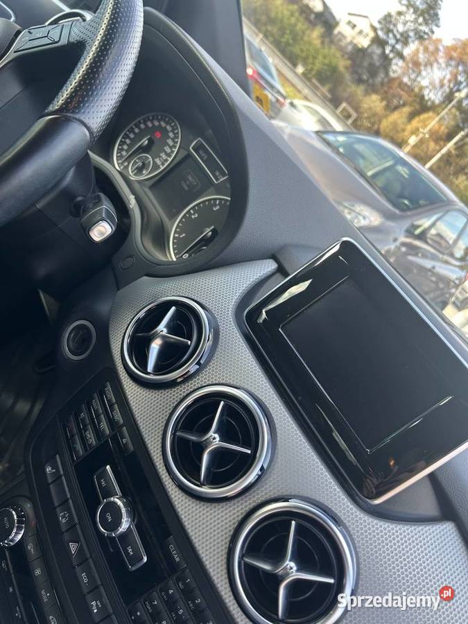 Sprzedam Mercedes Klasa B 2013 stan very Świątniki Górne