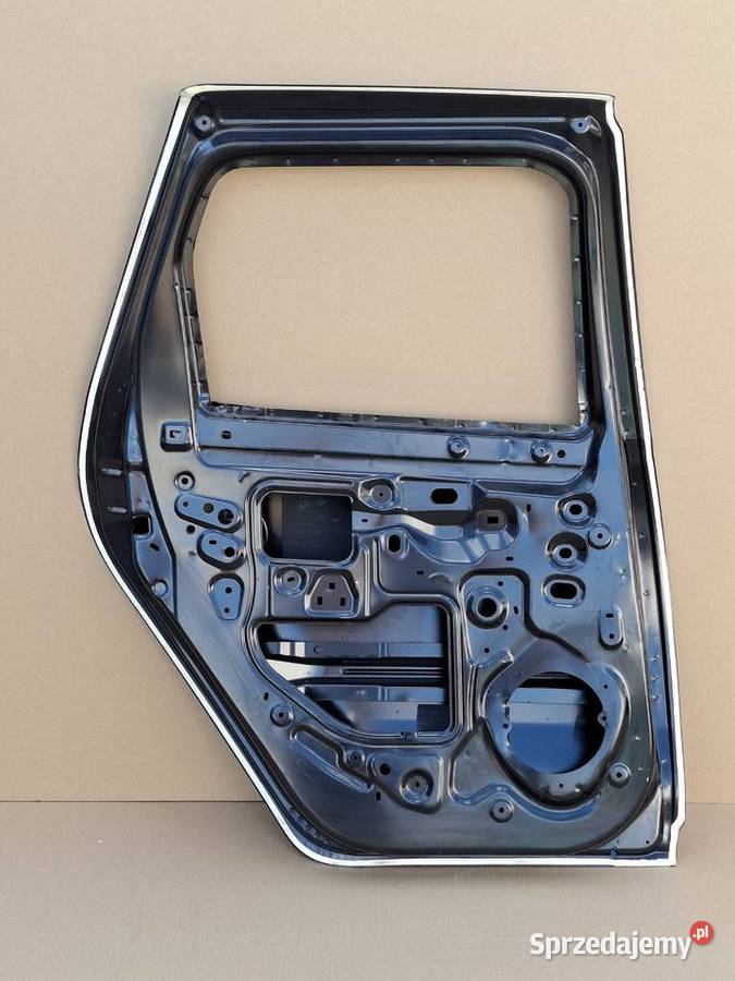 DACIA DUSTER II 2 LEWY TYŁ LEWE TYLNE ORYGINAŁ