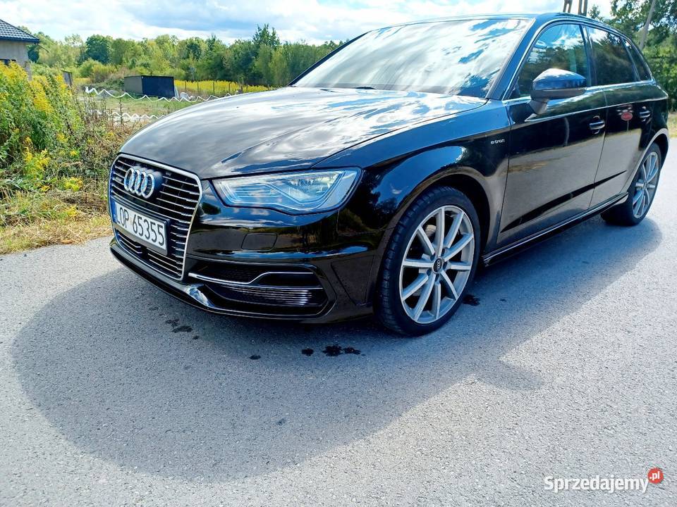 Audi a3 etron 14TFSI 204 2016 wielofunkcyjna kierownica Poniatowa sprzedam