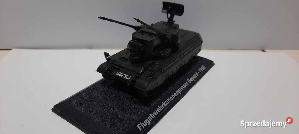 model Flugabwehrkanonenpanzet Gepard1999 1x72