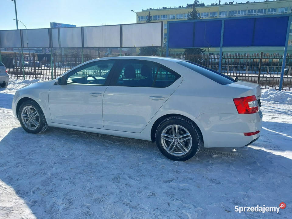 koda Octavia 14 TSi 150 Salon Polska 100 Warszawa
