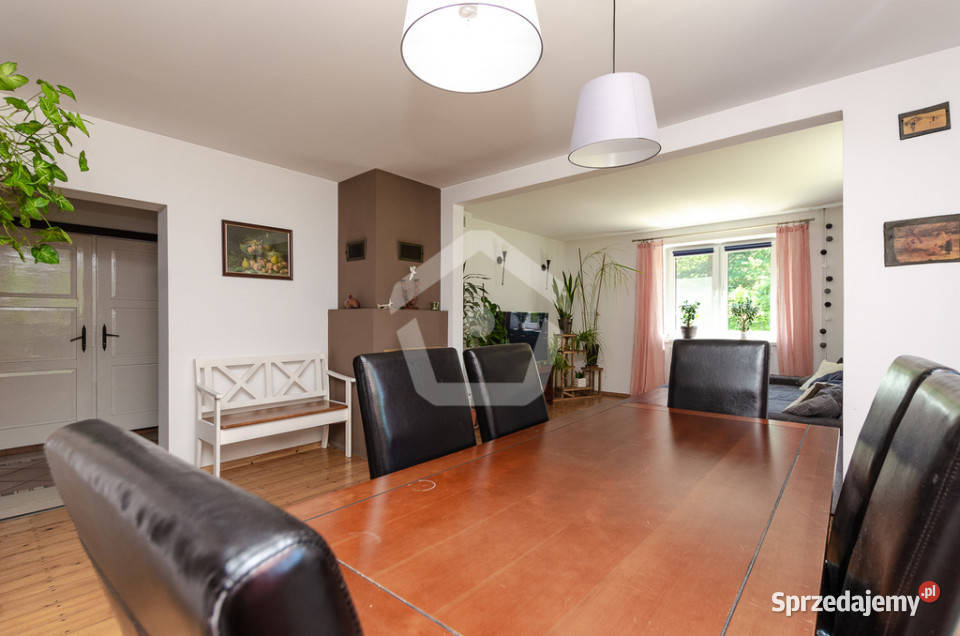 Wiśniowa dom wolnostojący do zamieszkania z cegła