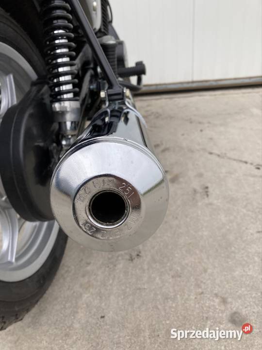 MZ etz 251 z dozownikiem Swarzędz