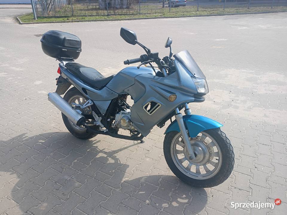 Motor 50125 Rok produkcji 2010 Junak Ostrowiec Świętokrzyski