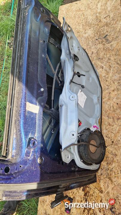 VW TOURAN 0310 DRZWI PRZÓD PRAWY PRAWA KOD LAK wielkopolskie Słowikowo
