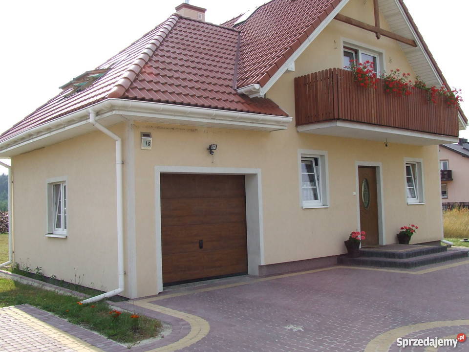 Sprzedam dom jednorodzinny w Augustowie koło balkon Domy Pionki