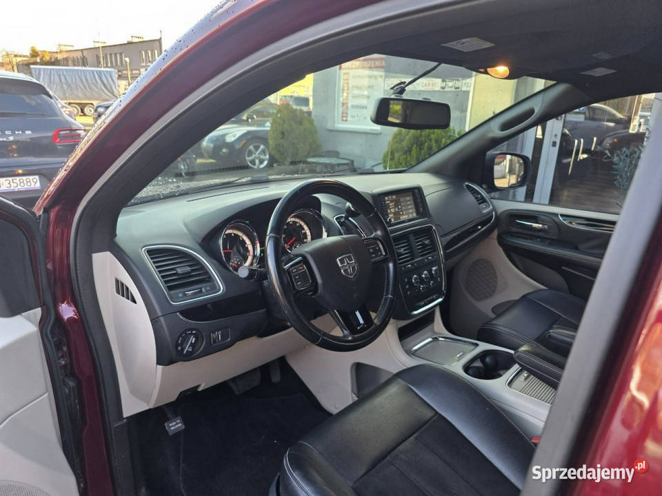 Dodge Grand Caravan 36 Benzyna 286 Klimatyzacja autoalarm Grand Caravan Słupsk