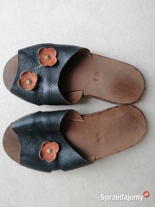 Klapki z naturalnej skóry licowej rozmiar 33 Łódź