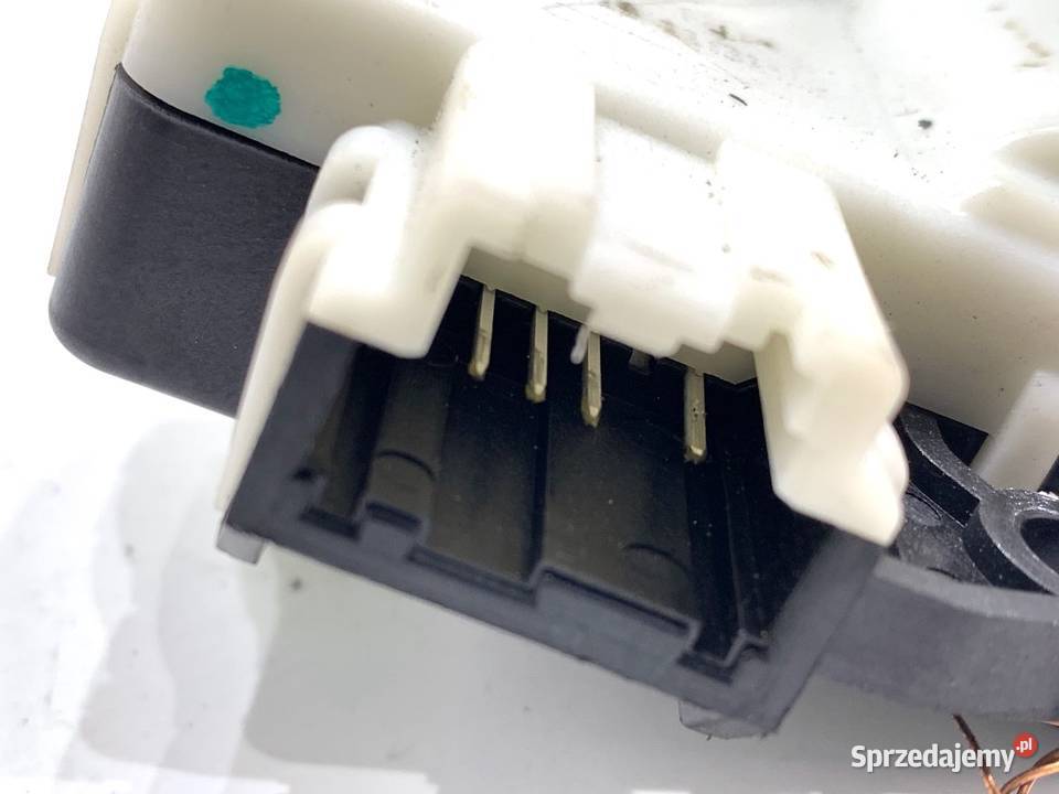 SILNIK NAGRZEWNICY FORD AV1119E616HA ECOSPORT osobowe