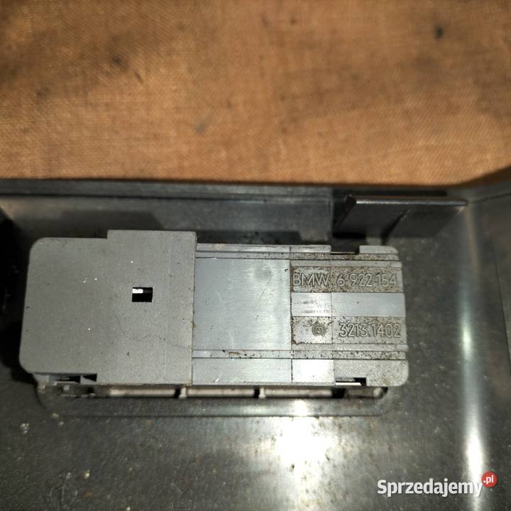 Panel szyberdachu i SOS BMW E65 E66 Materiały instalacyjne Poręba