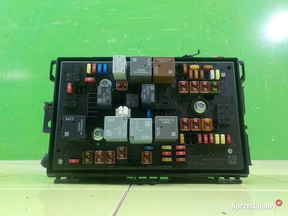 ASTRA J IV LIFT 16 B 15r HB 5D skrzynka Suków