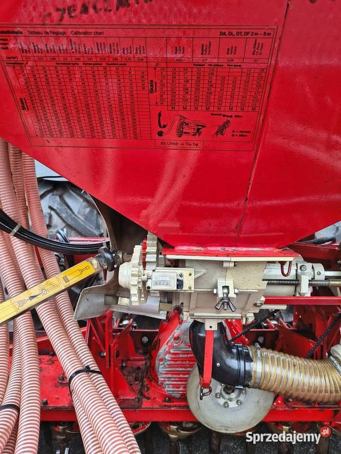 Zestaw uprawowo siewny Accord z broną wirnikową