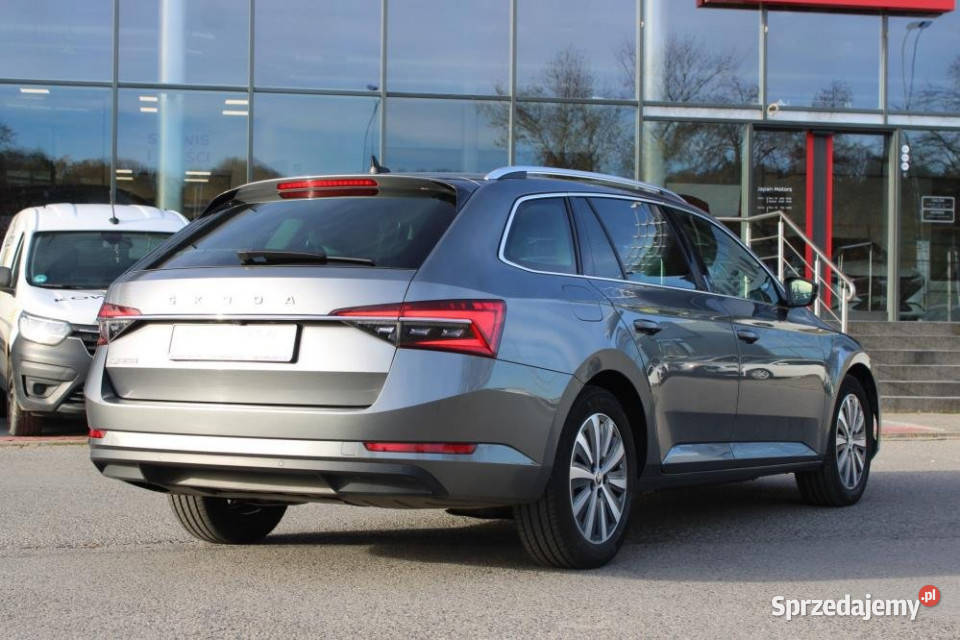 Skoda Superb 2022r Carplay ElPodgrz Fotele El diesel