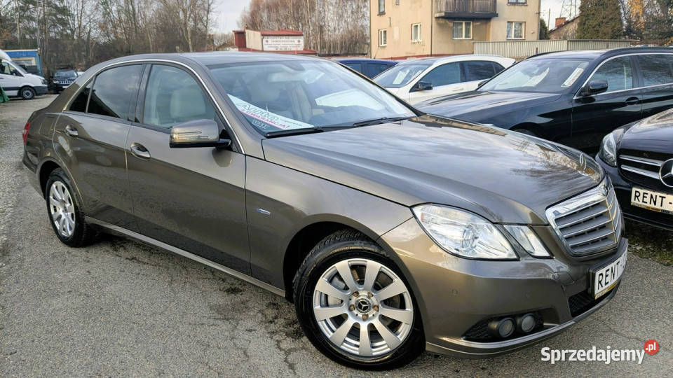 Mercedes E 200 22CDi136OPŁACONYBezwypadkowy Rok produkcji 2009 Częstochowa
