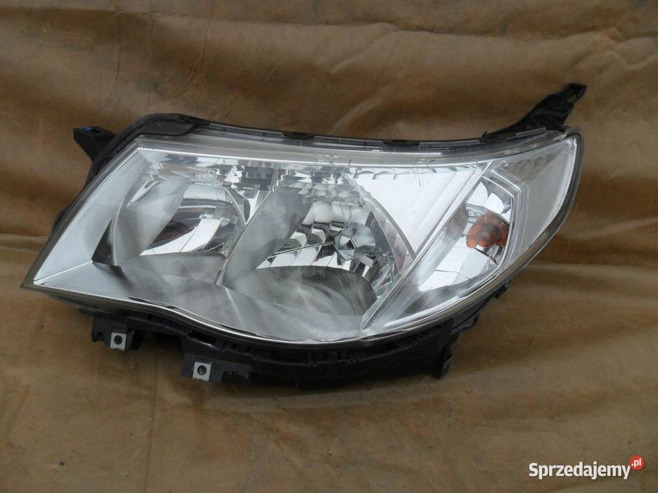 SUBARU FORESTER III 10r 5D XENON lampa lewa Suków