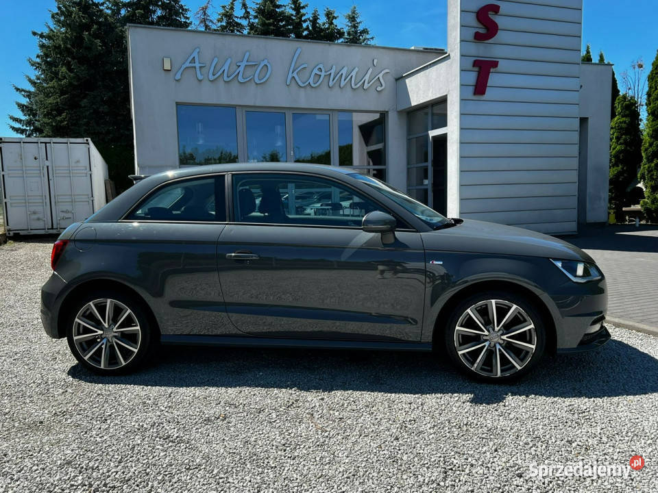 Audi A1 10 TFSI 95 SLine Klima PDC 8X 2010 aluminiowe felgi Baranowo sprzedam