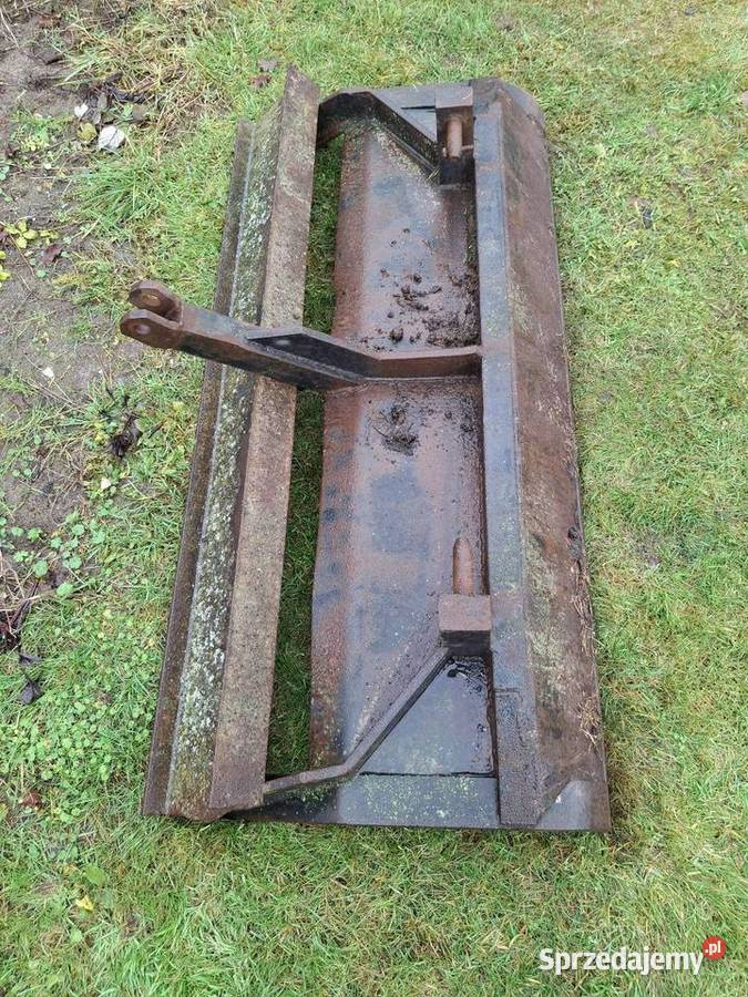 Solidny pług do śnieguspych do ziemi obornika nieuszkodzony Przystajń