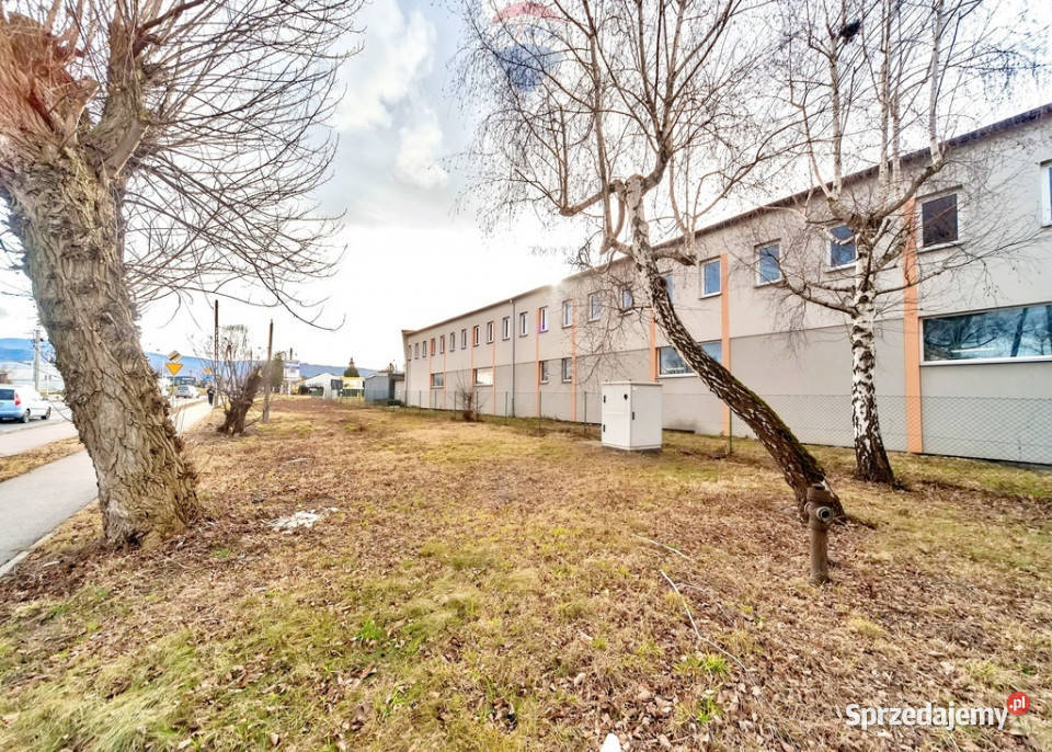 Wjazd z DK magazyn biura TIR S1800m Bielsko-Biała