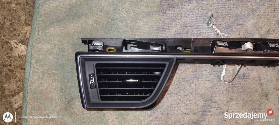 Audi Q5 80a 80B centralne kratki nadmuchu osobowe Kratki nawiewu Wyposażenie wnętrza dolnośląskie