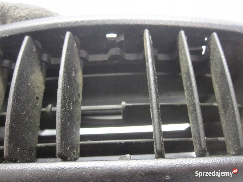 OPEL VIVARO A LIFT 11r kratka nawiewu 7538H