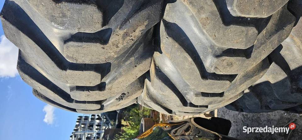 FELGI Z OPONAMI JCB 53595 LASSA 15525 Lipno