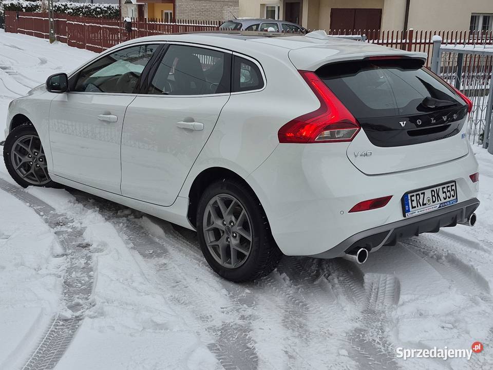 Volvo V40 RDESIG FULL 20 d4 190 MP3 Samochody osobowe Ostrowiec Świętokrzyski