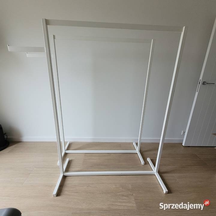 Standywieszaki 2 sztuki Poznań sprzedam
