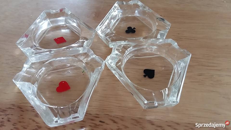 Komplet popielniczek brydżystów sprzedam