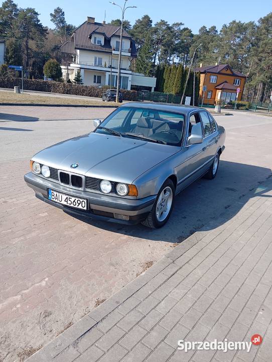 BMW E34 525i