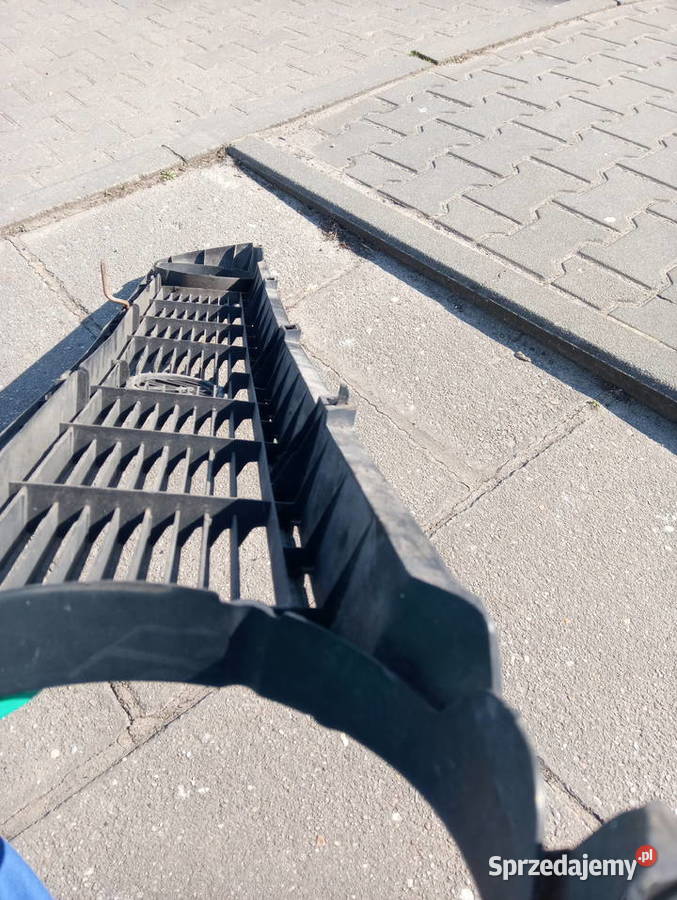 Atrapa Grill oryginał VW Polo Mk2 861853653 lubuskie Sulechów sprzedam