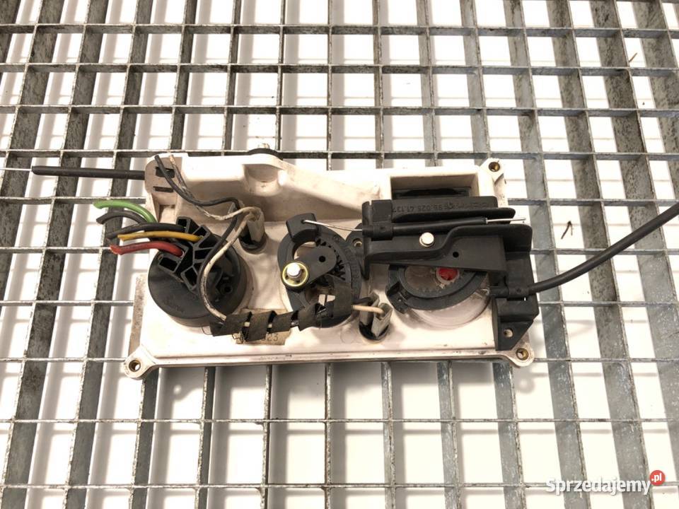 PANEL STEROWANIA NAWIEWU VOLVO FL6 6793941 ciężarowe Panele sterowania, przełączniki