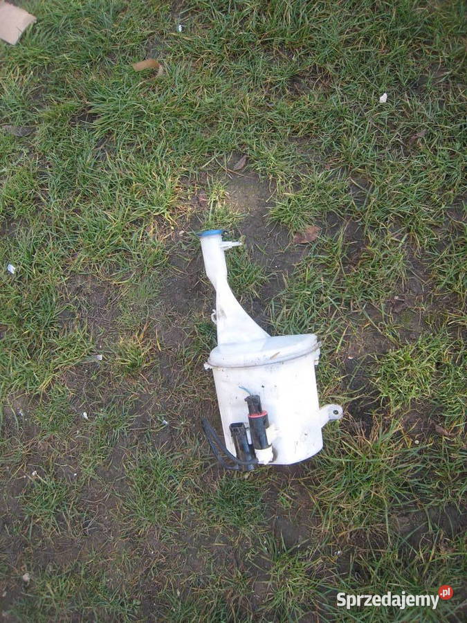 Zbiornik płynu spryskiwaczy pompka Toyota Yaris Rok produkcji 2000 Zbiorniki płynu do spryskiwaczy małopolskie