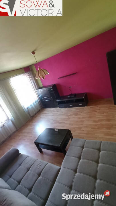 Mieszkanie w bocznej ulicy śródmieścia Wałbrzych