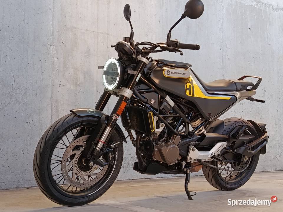 Husqvarna Svartpilen 125 2021r serwisie 125cm3 łódzkie sprzedam
