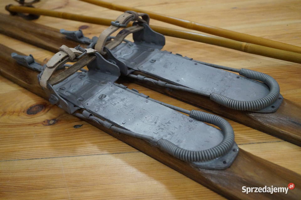 Stare narty jesionowe 200 z kijkami podkarpackie Pruchnik