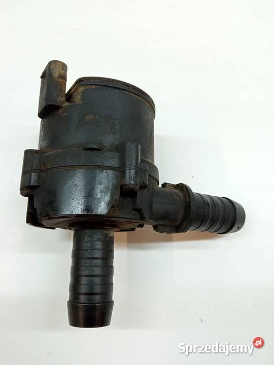 POMPA WODY DODATKOWA DG9318D473BD 20 TDCI Ford sprzedam