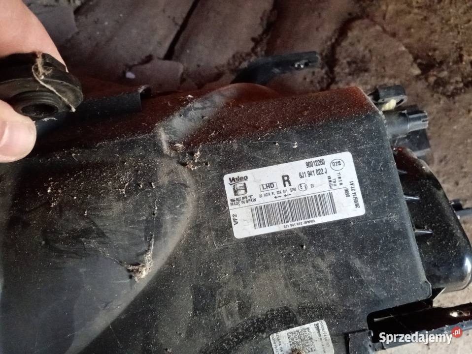 Lampa przednia prawa Seata Ibiza 2014