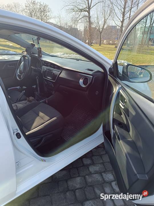 Toyota Auris 2 16 BGSTAGValvematic CD lubelskie sprzedam