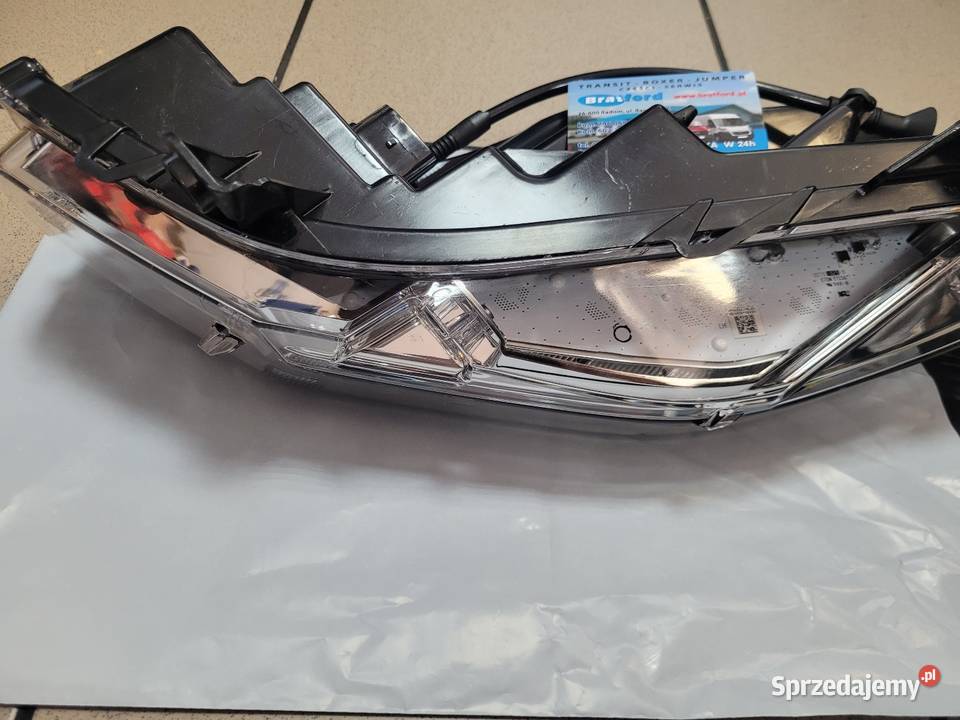 LAMPA FORD MUSTANG 2305917 JR3B13201BG Radom