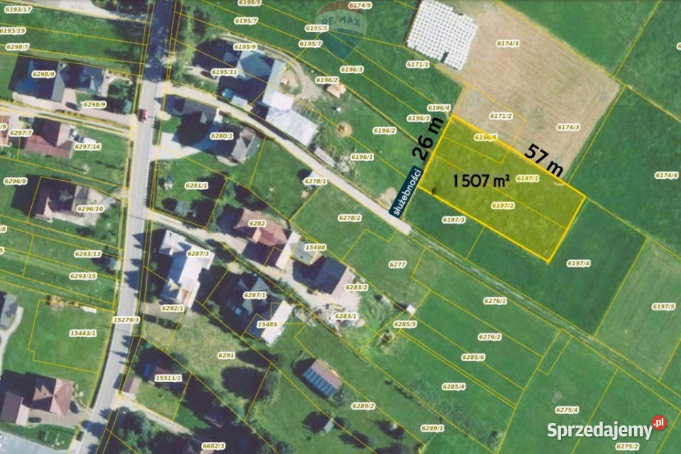 Działka budowlana z widokiem na góry w Bustryku