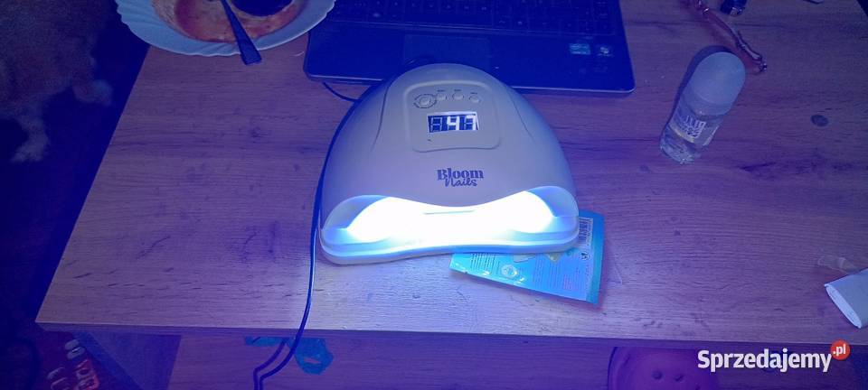 Sprzedam akcesoria do paznokci Pozostałe Lębork