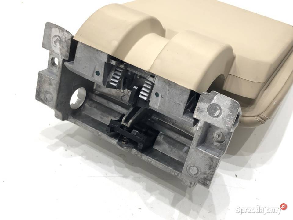 PODŁOKIETNIK AUDI Q7 4M SUV 4M0864207B osobowe sprzedam