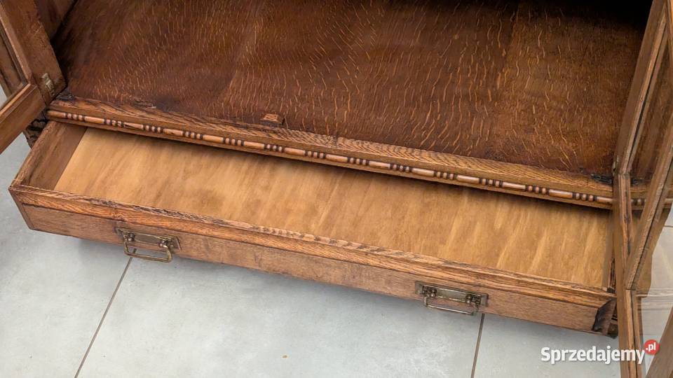 ładna dębowa bibliotekawitryna secesyjnasklep Dąbrowa Górnicza