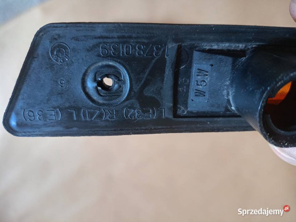 Kierunkowskazy boczne BMW E36 oryginał Gorzów Śląski