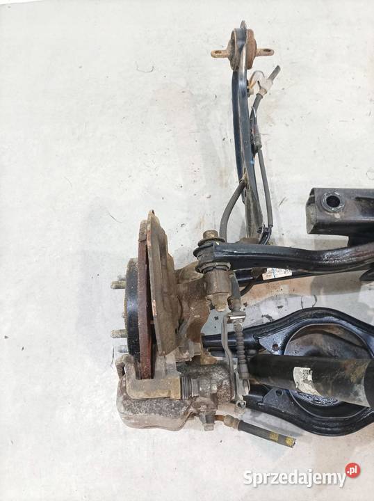 BELKA ZAWIESZENIA TYŁ KOMBI 55410J7AA0 Hyundai sprzedam