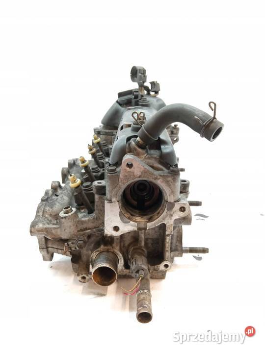 GŁOWICA KOMPLETNA 14 D4D Toyota Yaris I 19992005 Głowice cylindrów