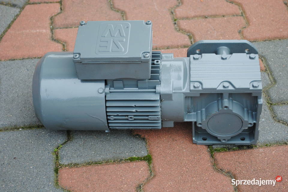 Motoreduktor kątowy 037kw 71obr z hamulcem SEW