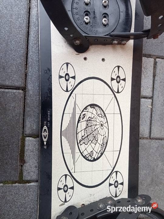 Deska snowboardowa z butami firmy Nideckers Nowy Sącz