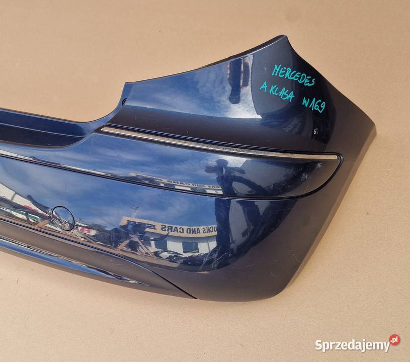 MERCEDES AKLASA W169 ZDERZAK TYŁ CHROM BEZ PDC