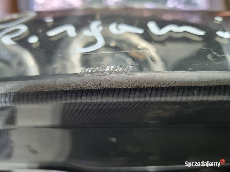 VW Golf V 5 Lampa z Ringami Junyan Prawa małopolskie